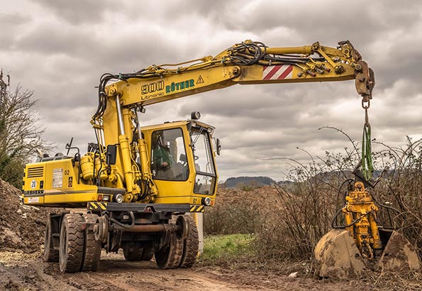 工程机械推土机的性能与选购